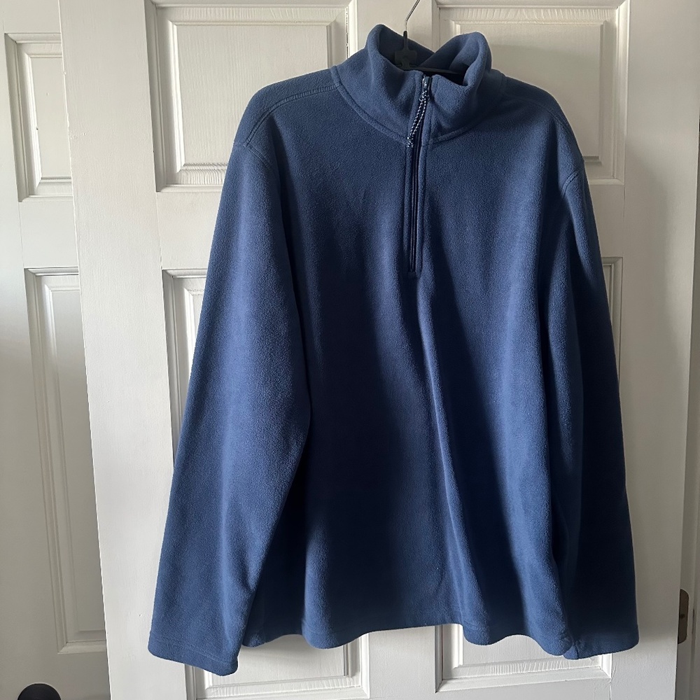 St John's Bay - Quarter Zip Fleece - Size Medium